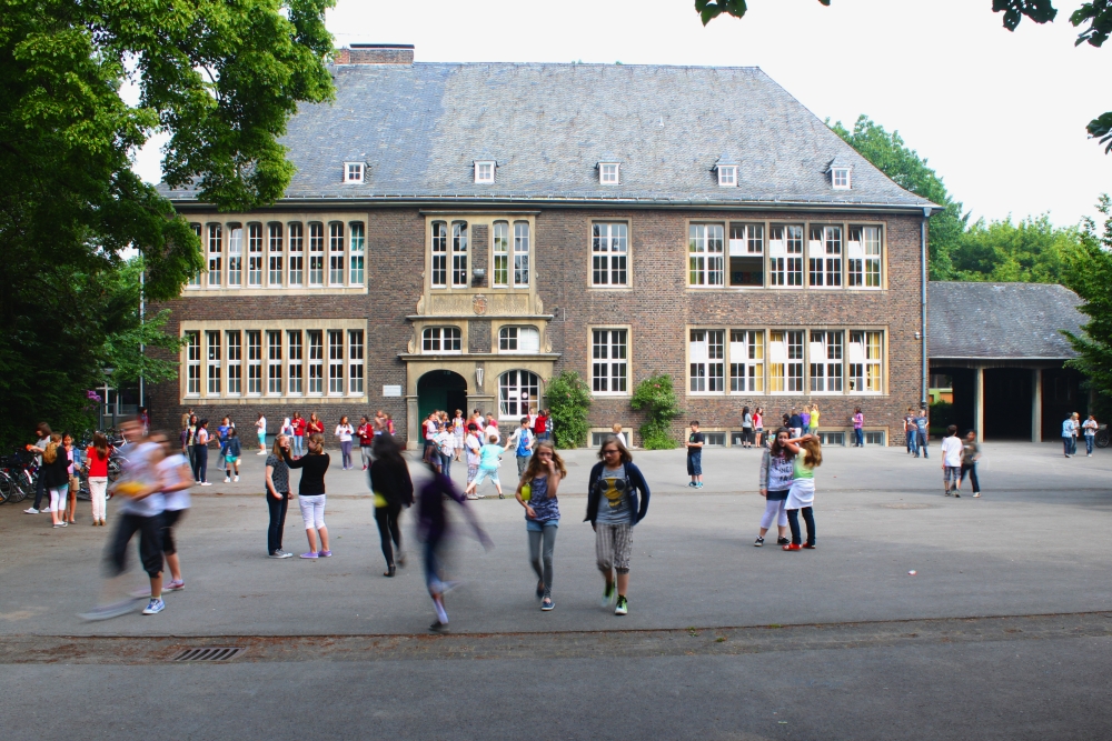 Marie-Curie-Gymnasium